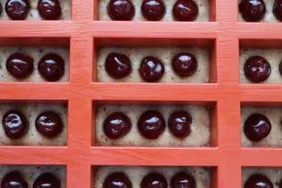 Financiers noisettes et griottines : Étape 7