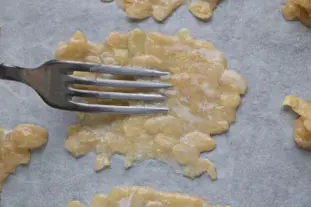 Tuiles aux amandes : Étape 5