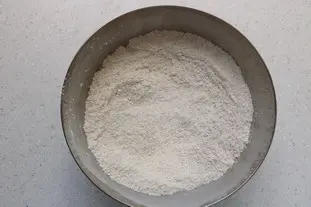 Pâte pour financiers : Étape 1