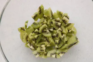 Salade fraises et kiwi : Étape 1