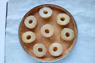 Tarte poires et chocolat, note de menthe : Étape 11