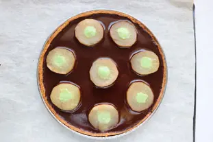 Tarte poires et chocolat, note de menthe : Étape 14