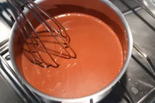 Tarte poires et chocolat, note de menthe : Étape 8