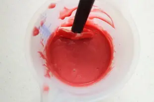 Tartelettes sablées au cassis et pêches de vigne : Étape 1