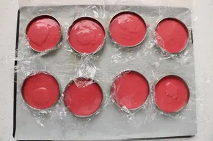 Tartelettes sablées au cassis et pêches de vigne : Étape 2