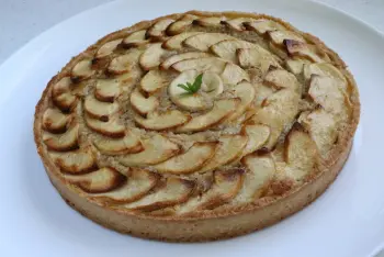 Tarte sablée pommes-amandes