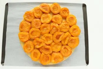Tarte sablée aux abricots doux et romarin : Étape 16