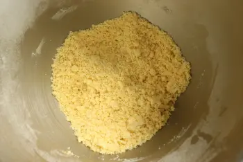 Tarte sablée aux abricots doux et romarin : Étape 6