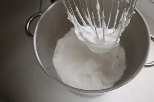 Feuilleté verveine et pêches : Étape 7