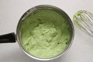 Feuilleté verveine et pêches : Étape 9