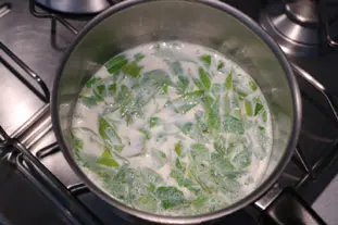 Feuilleté verveine et pêches : Étape 4