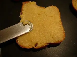 Tranches de brioche à la crème d'amandes : Étape 4