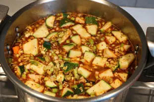 épices et légumes dans un couscous