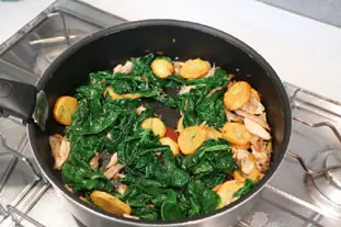 Émincé de volaille aux épinards crémeux : Étape 6