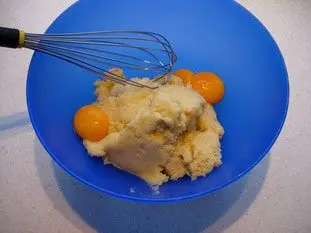 Saucisse et pommes Duchesse, fondue de Mont-D'or : Étape 1