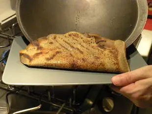 Galettes saucisse : Étape 9