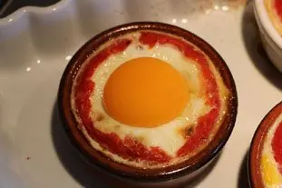 Oeufs en coque de tomate : Étape 7