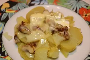 Camembert et noix au four