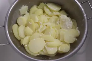 Gratin de pommes de terre charcutier : Étape 3