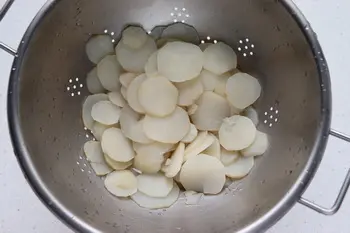 Gratin de topinambours à la Comtoise : Étape 1