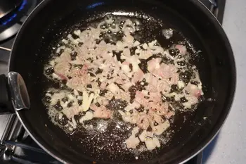 Gratin de pommes de terre aux morilles et vin jaune : Étape 7