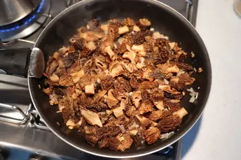 Gratin de pommes de terre aux morilles et vin jaune : Étape 8