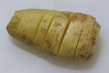 Pommes de terre hasselback ou "à la suédoise" : Étape 5