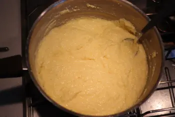 Polenta crémeuse aux asperges vertes : Étape 2