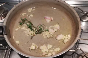 Choux de Bruxelles à la crème de thym : Étape 4