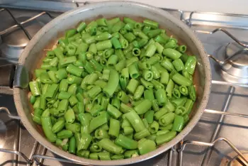 Petits pois nouveaux à l'italienne : Étape 4