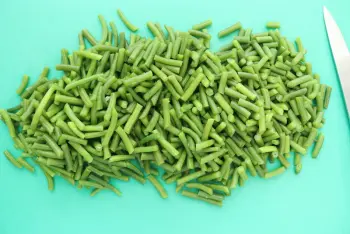 Haricots verts à la crème de feta et tomates cerises : Étape 2