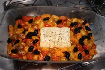 Pâtes aux tomates cerises, olives et feta : Étape 7