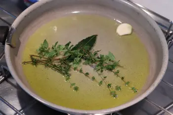 Spaghetti aux tomates et pesto : Étape 4