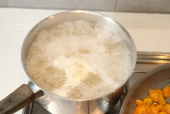 Pâtes aux tomates cerises et aux herbes : Étape 4