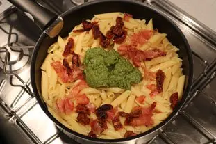 Pâtes au pesto et tomates confites : Étape 6