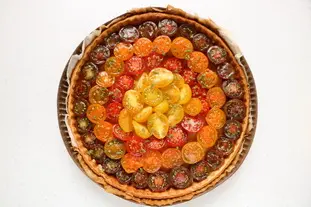 Tarte fine aux tomates cerises et pesto : Étape 10