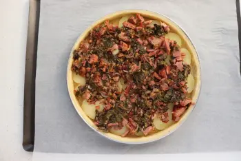 Quiche à l'oseille et pommes de terre : Étape 10
