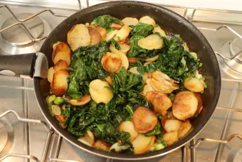 Quiche sans pâte aux épinards et pommes de terre : Étape 7