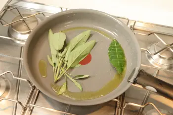 Tartines gratinées aux courgettes et tomates : Étape 6