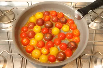 Tartines gratinées aux courgettes et tomates : Étape 7