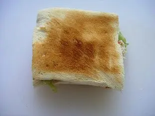 Sandwichs club au crabe et saumon fumé : Étape 10