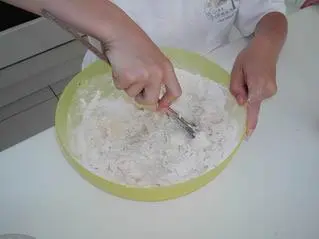 Quatre-quarts : Étape 7