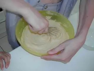 Quatre-quarts : Étape 9