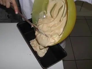 Quatre-quarts : Étape 10