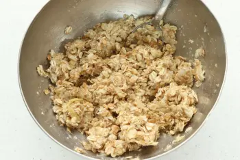 Petits biscuits pomme-avoine pour Sasha : Étape 1