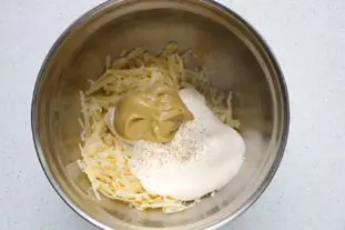 Mini toasts fromage et moutarde : Étape 2