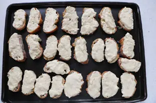 Mini toasts fromage et moutarde : Étape 5
