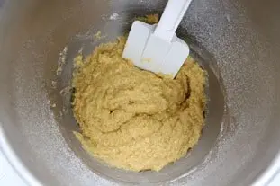 Petites madeleines salées aux 2 fromages : Étape 2