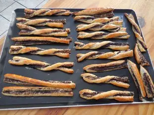 Flutes feuilletées aux olives : Étape 7