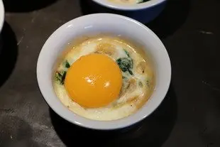 Oeufs cocotte aux épinards